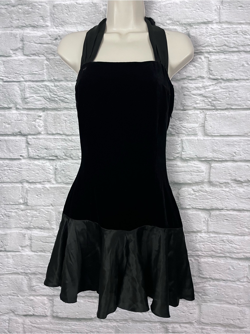 Anna Molinari Blugirl Black Velvet Satin Silk Halter Mini Dress - Italian 40